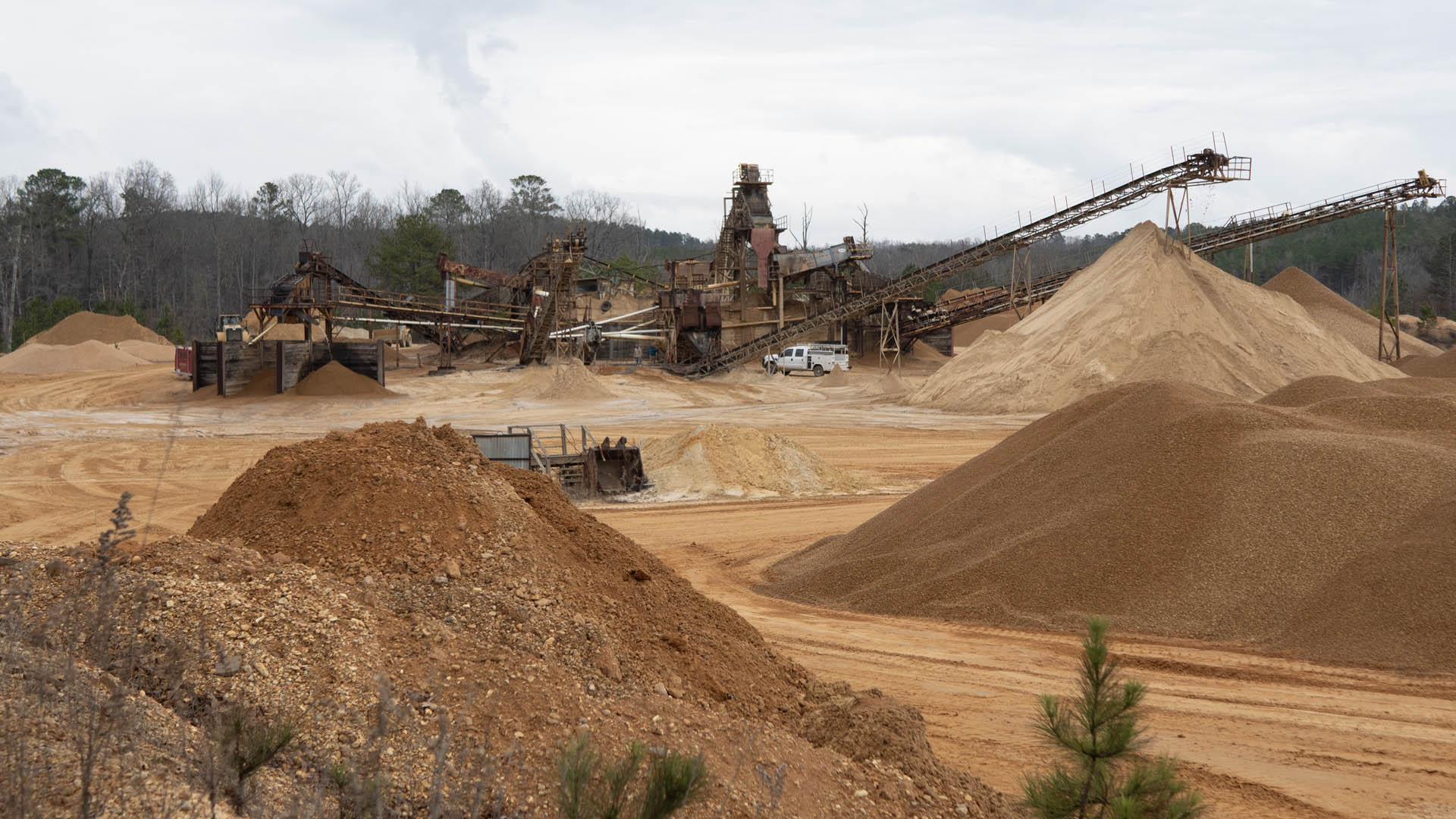 Residential sandbox filled with clean mason sand